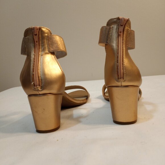 WHITE MOUNTAIN GOLD OPEN TOE BLOCK HEEL SANDAL WOMEN SIZE 10 - Picture 6 of 9
